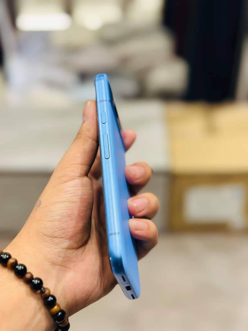Google Pixel 8a 1