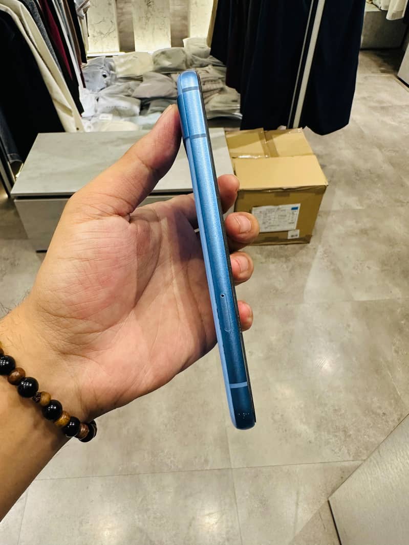 Google Pixel 8a 5
