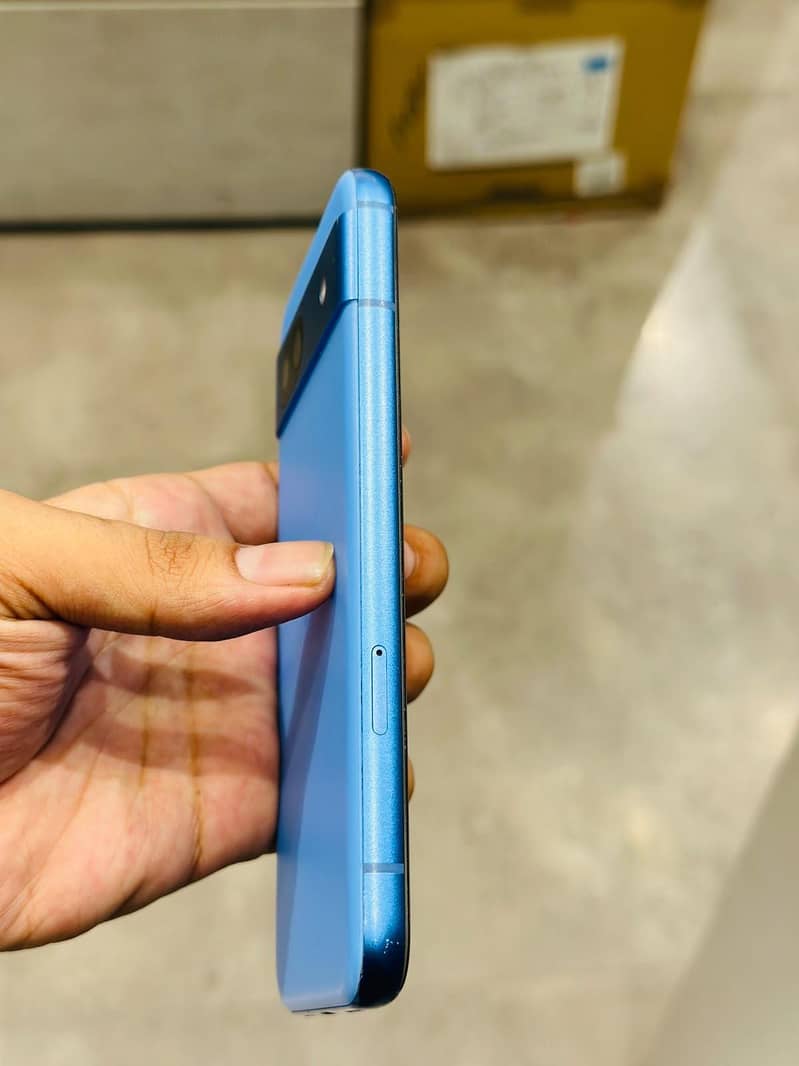 Google Pixel 8a 7