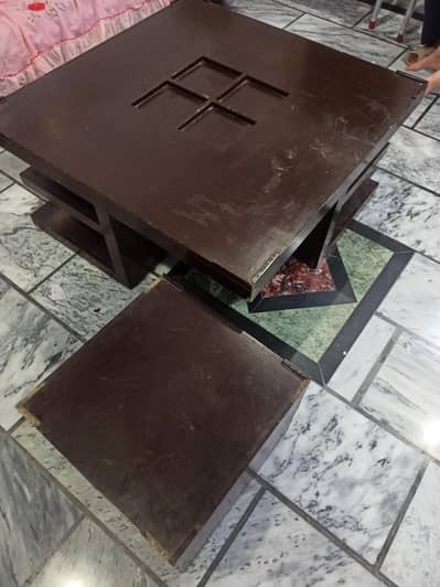 table sets in a good condition