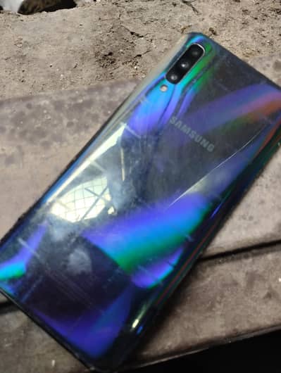 Samsung Mobile A50