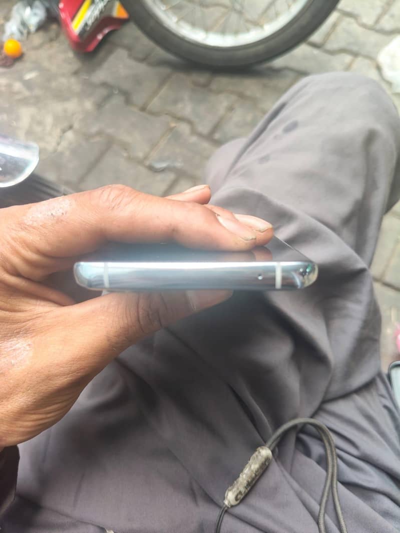 One Plus 9 Pro 4
