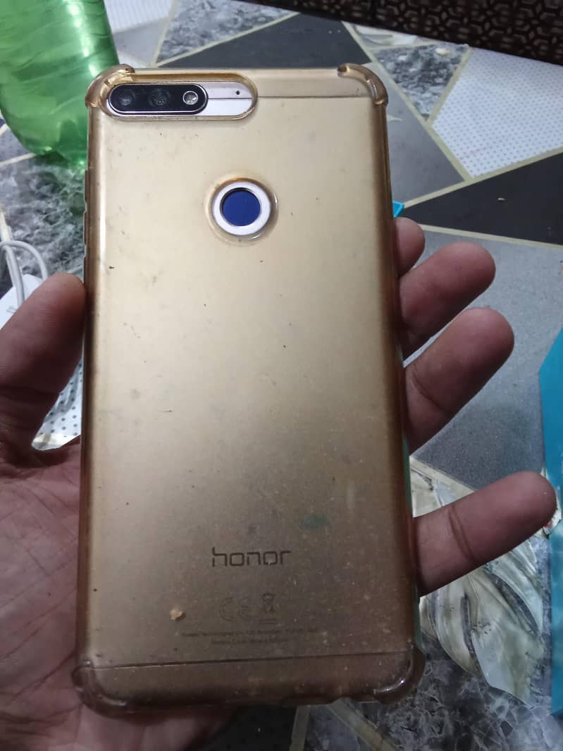 Honor 7C 0