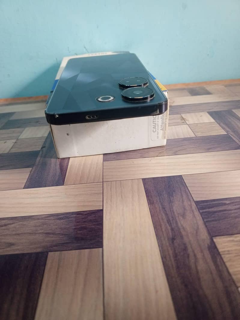 Tecno CAMON 20 1