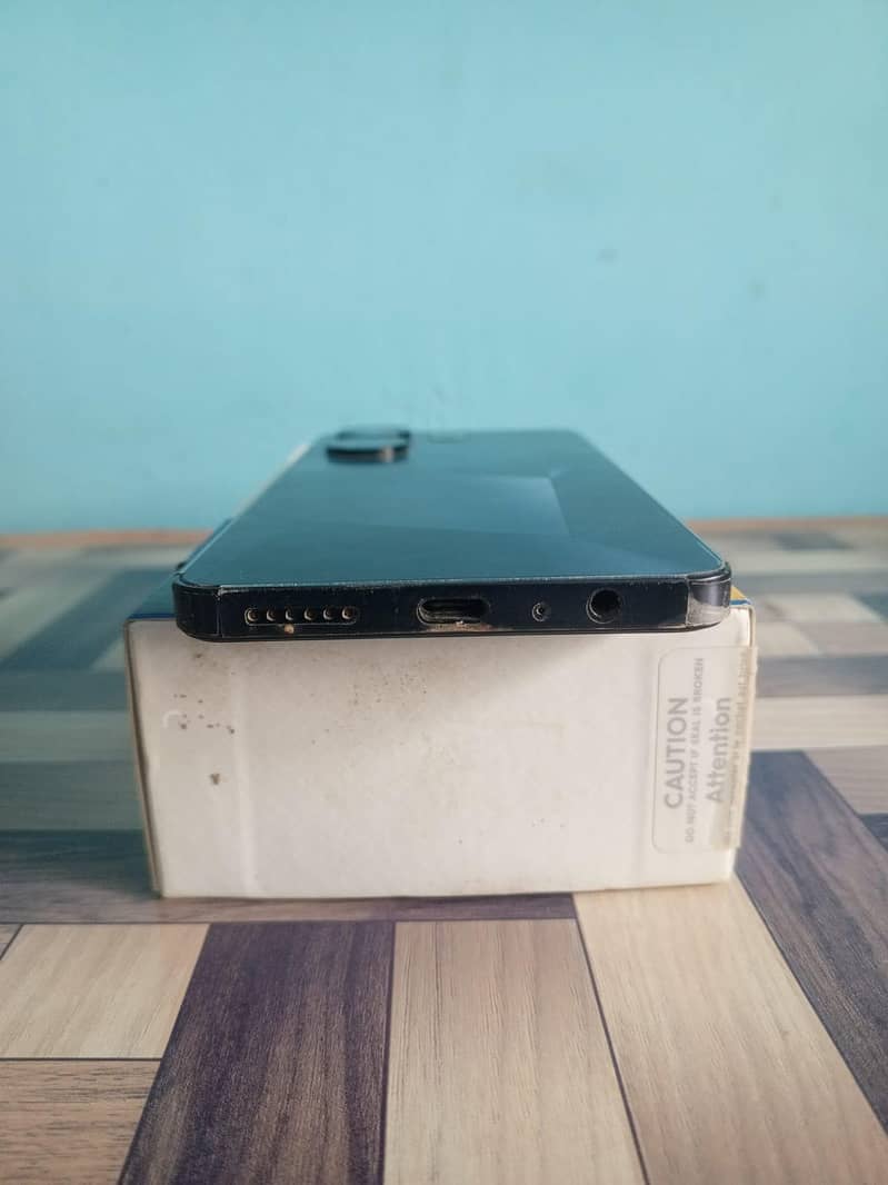 Tecno CAMON 20 3