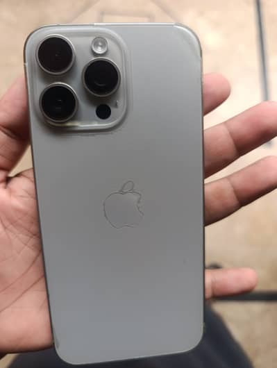 Apple iPhone 15 Pro Max
