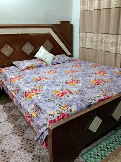 Complete 5 pc bedroom furniture