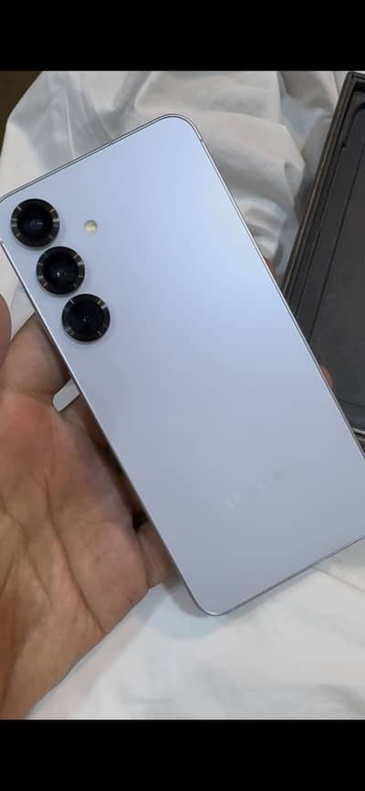 Samsung S25