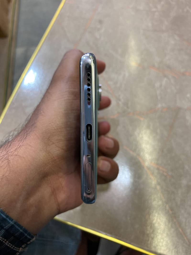 Tecno CAMON 40 Pro 3