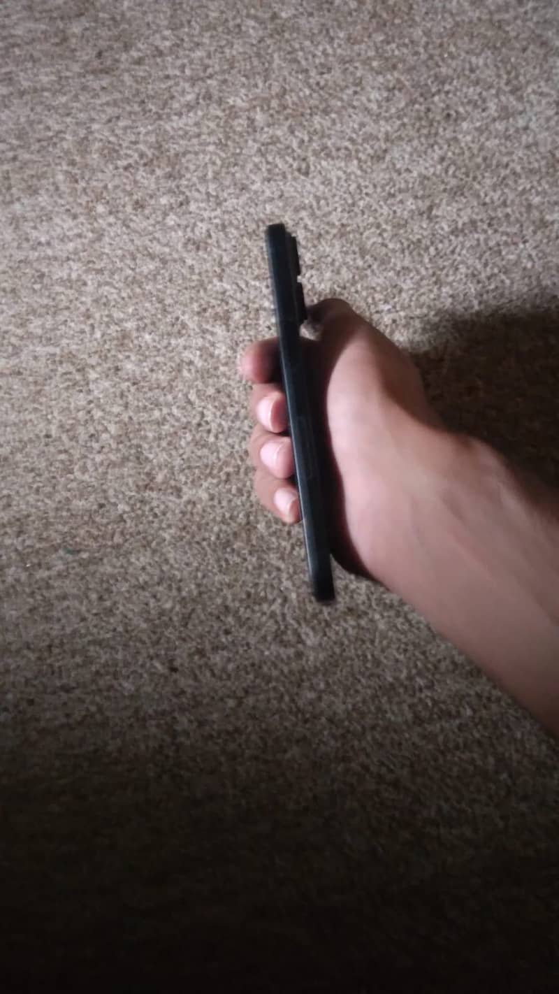 Apple iPhone 15 3