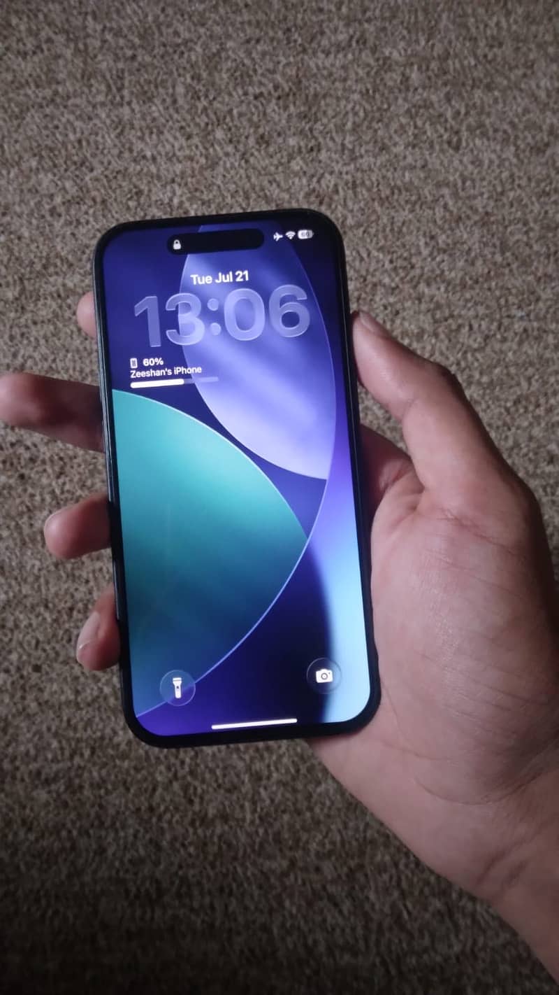 Apple iPhone 15 6