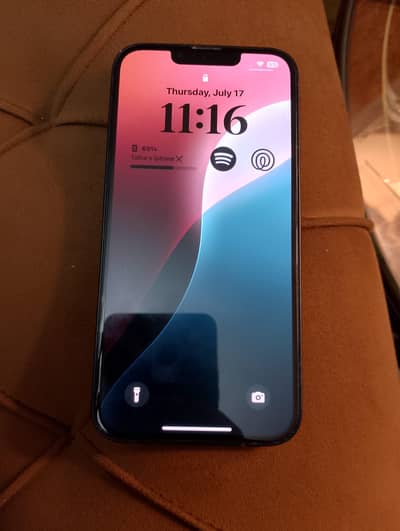 Apple iPhone 13