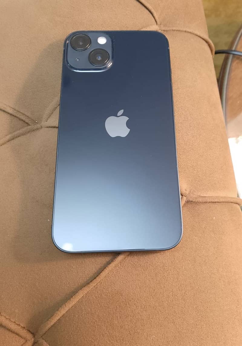 Apple iPhone 13 2