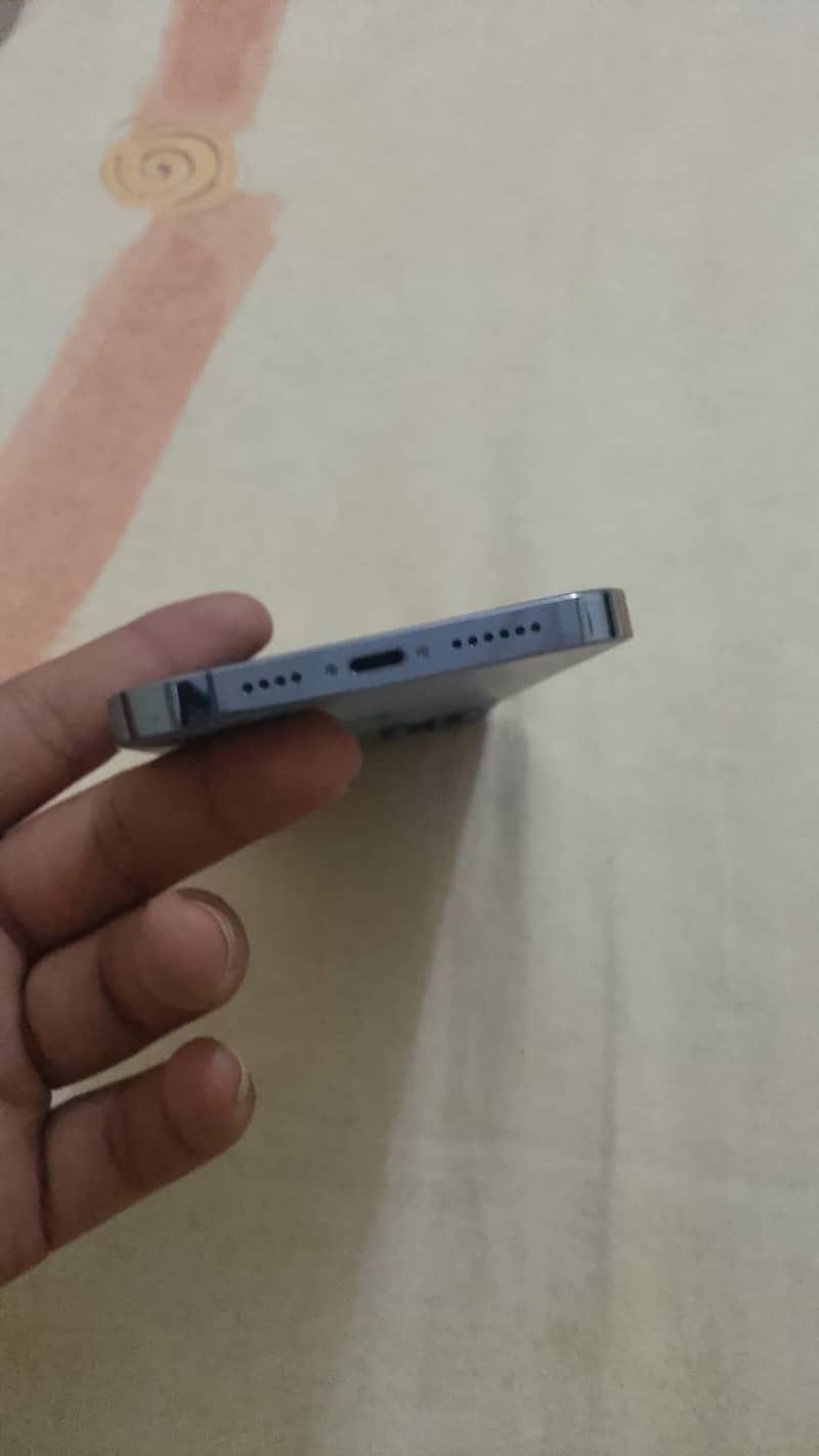 Apple iPhone 13 Pro Max 5