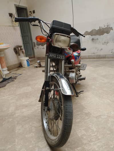 Honda 125 bike sale