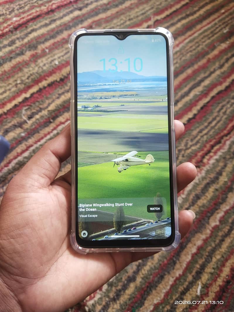 Realme C35 0