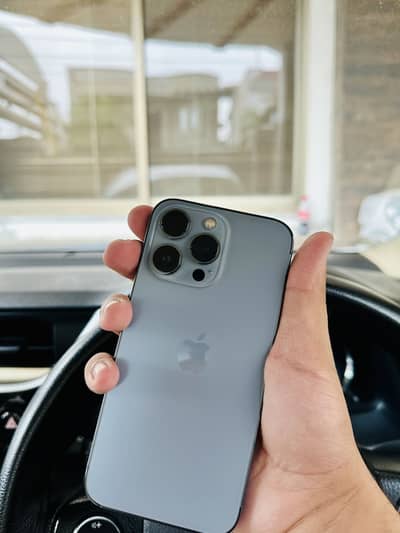 Apple iPhone 13 Pro