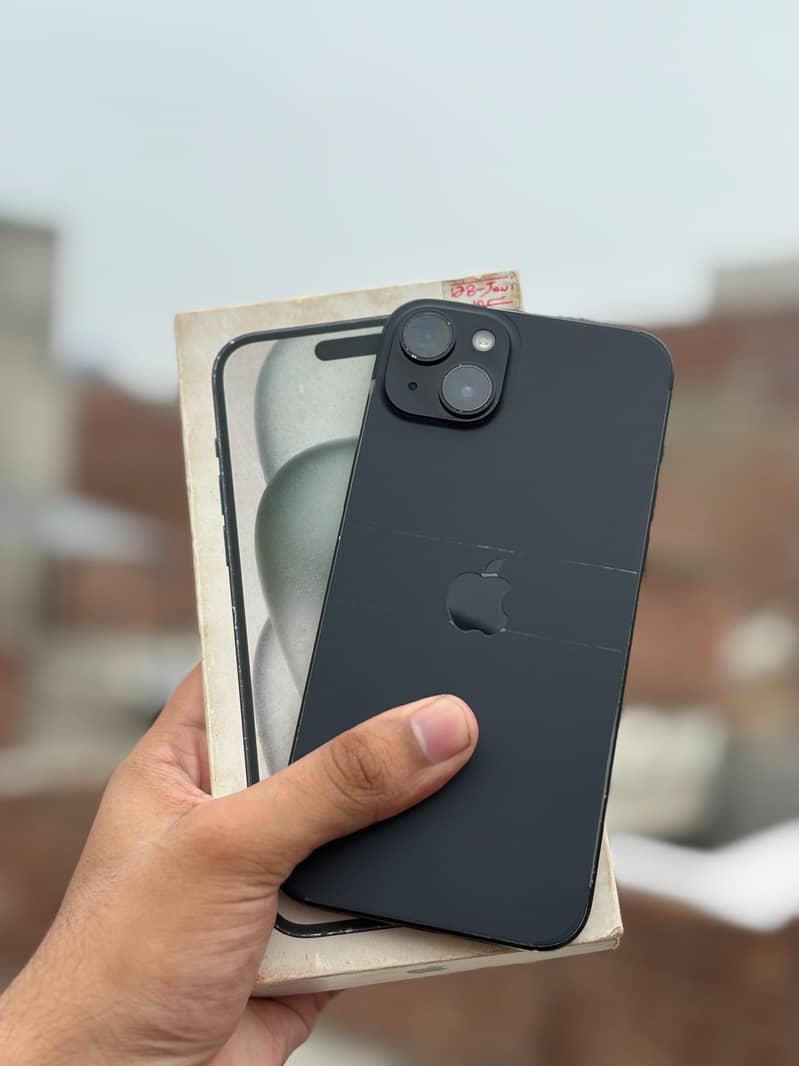Apple iPhone 15 plus 1