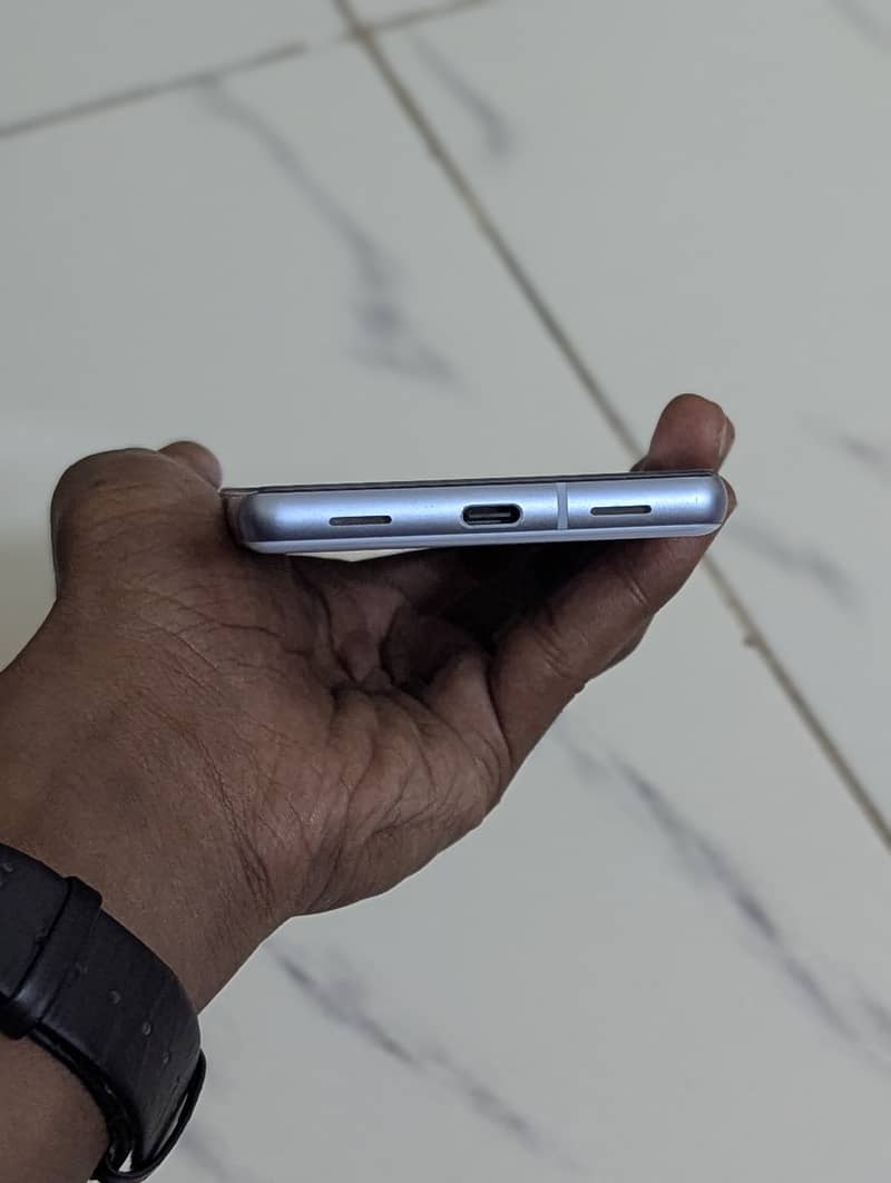 Google Pixel 7aa 3
