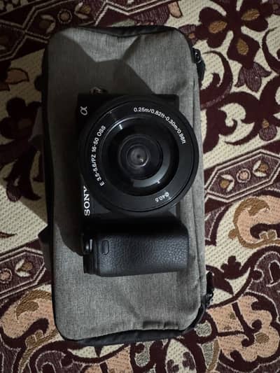 Sony a6400 with 16-55mm kit lens