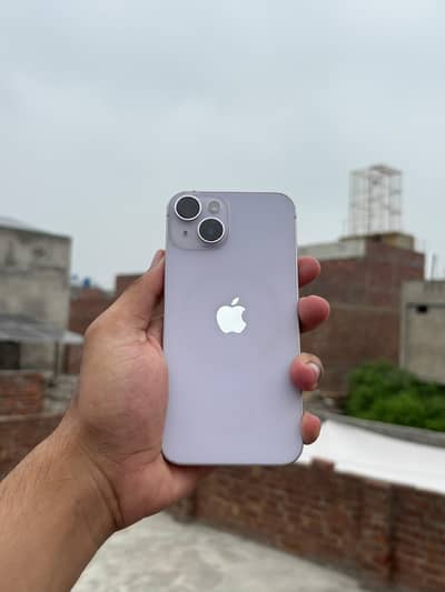 Apple iPhone 14