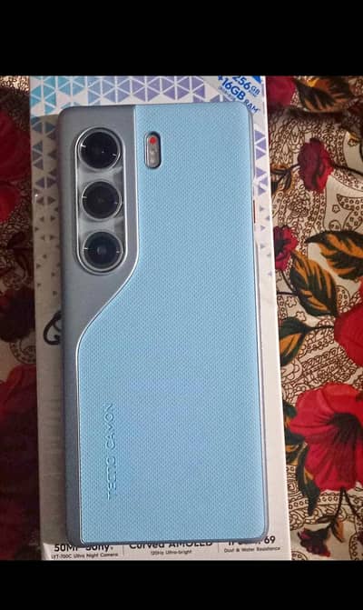 Tecno CAMON 40 Pro