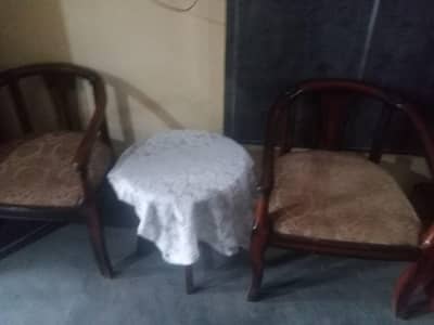 bed mattress side table dressing almari chairs and table
