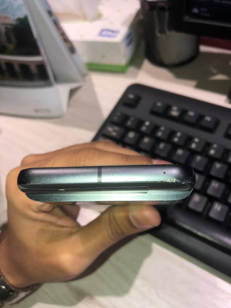 Google Pixel 8 1