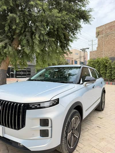 Jaecoo J7 Premium 2026 | 21,500 KM | First Owner | B2B Genuine |