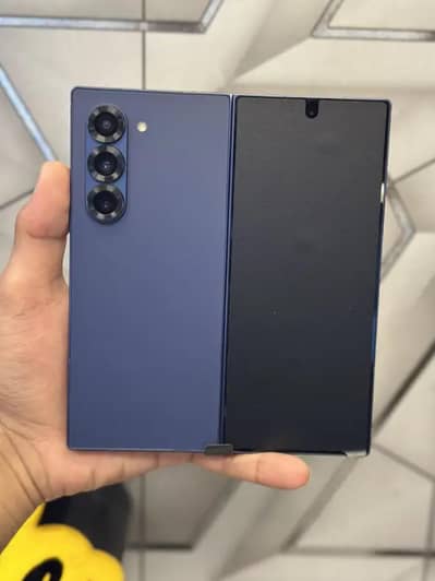 Samsung Mobile Z Fold 6 with box