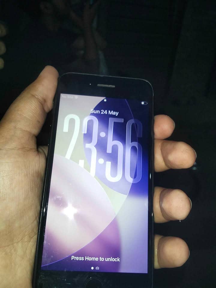 Apple iPhone SE 1
