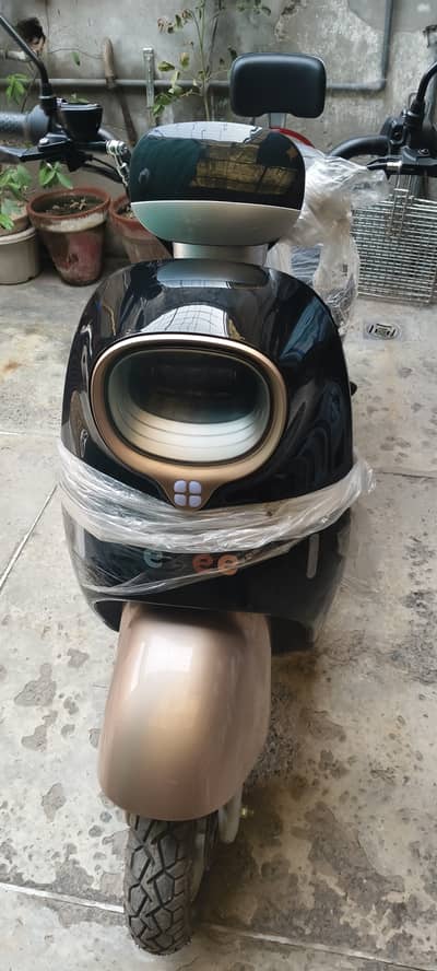 Evee Nisa 2026 | Brand New Condition  | Lahore