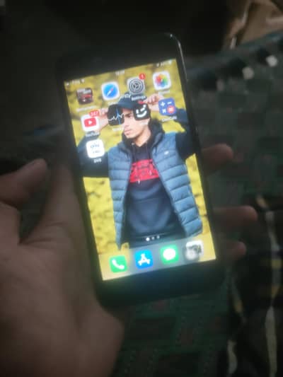 Apple iPhone 7 Plus