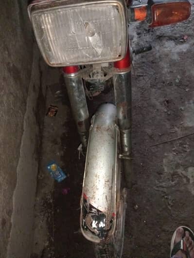 untied 100c bike for sel untied 100 cc bike for