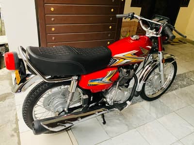 Honda 125 24/25 model