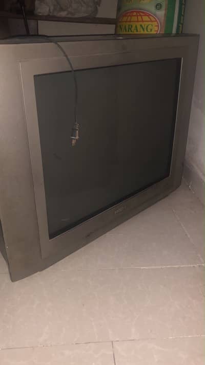 29 inches Philips TV + Trolley Perfect Condition