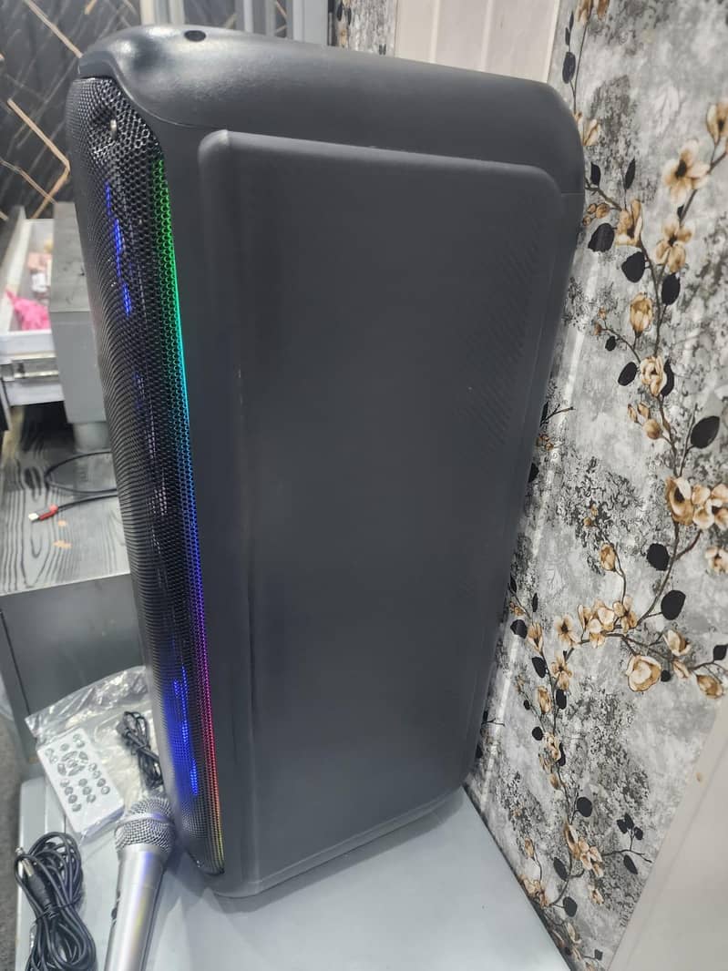k-broad speaker 4