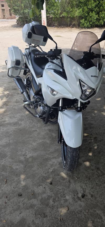 Suzuki Inazuma Aiges Gw250