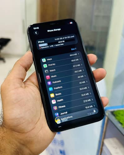 Apple iPhone 11