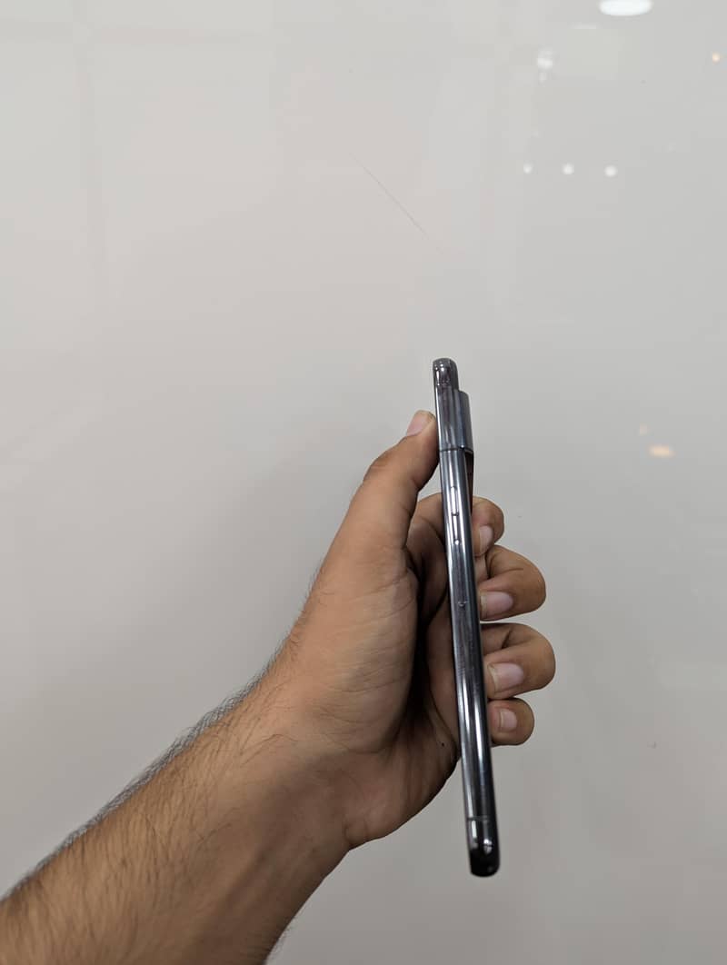 Google Pixel 8 Pro 4