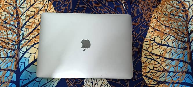 Apple macbook pro core i5 16/512 gb model A2251 urgent sale