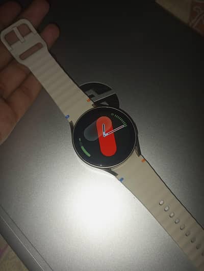 Watch 7 Max Smart Watch (Samsung Copy) Premium And Ammoled Display.
