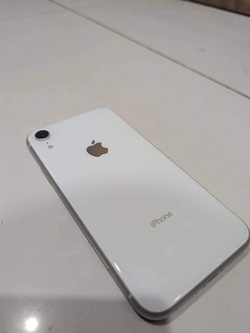iPhone xr 1