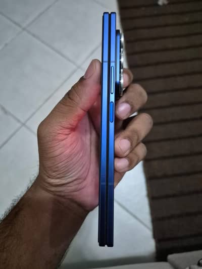 Samsung Mobile Fold 7