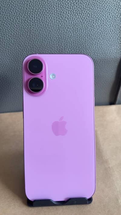 Apple iPhone 16
