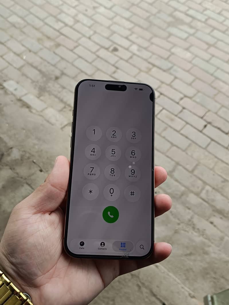 Apple iPhone 16 Pro Max 7
