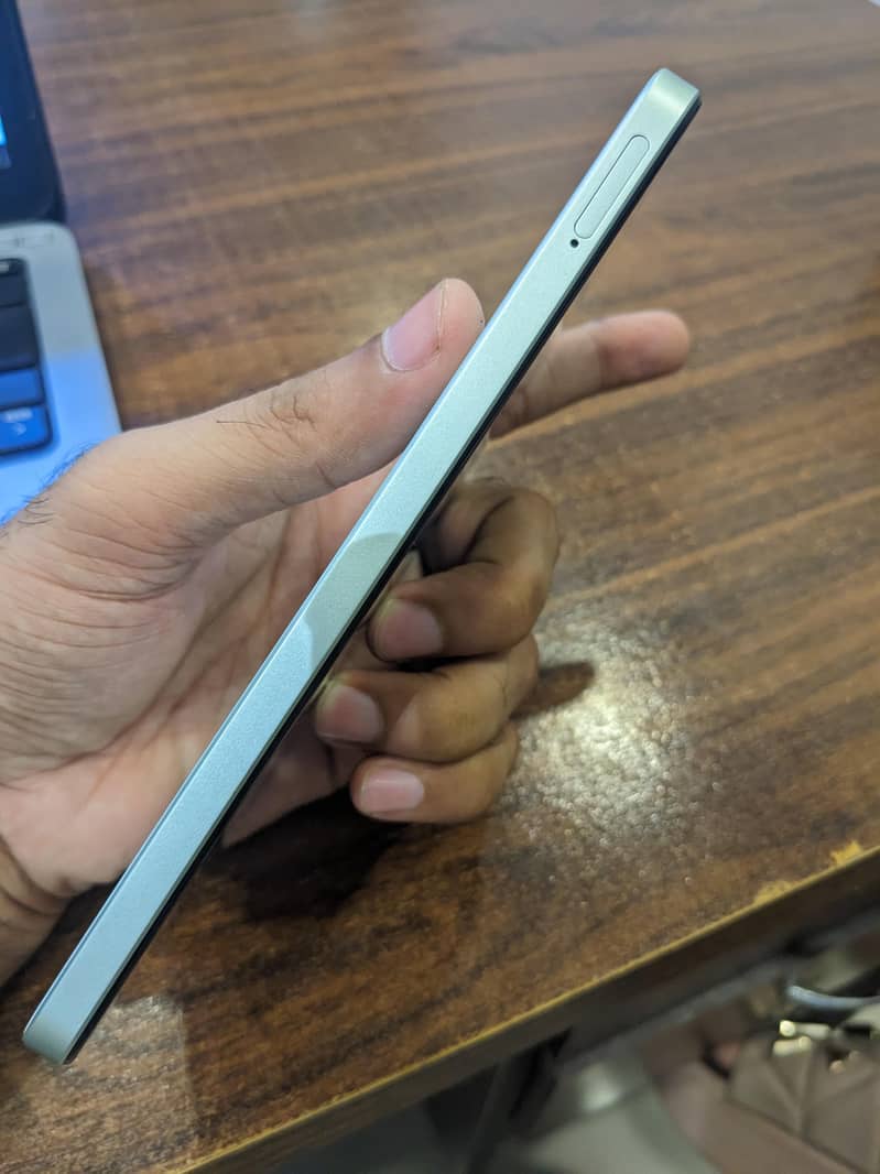 Realme Note 60x 0