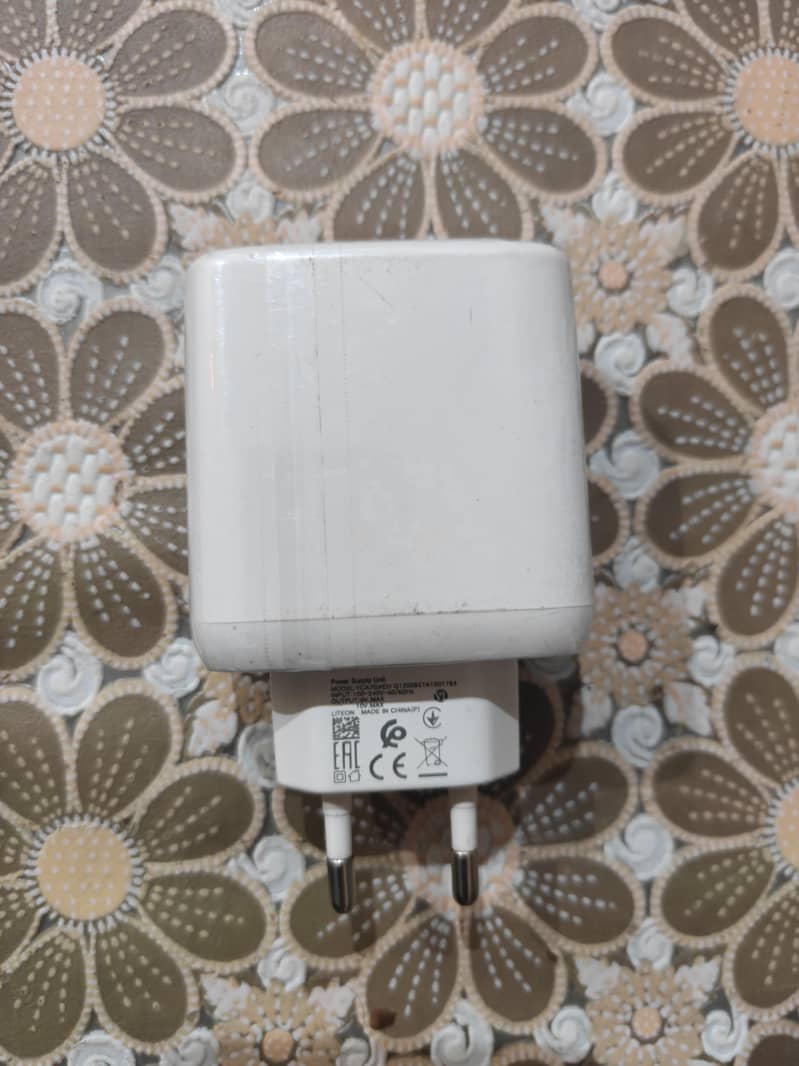 Charger+ Cable 3