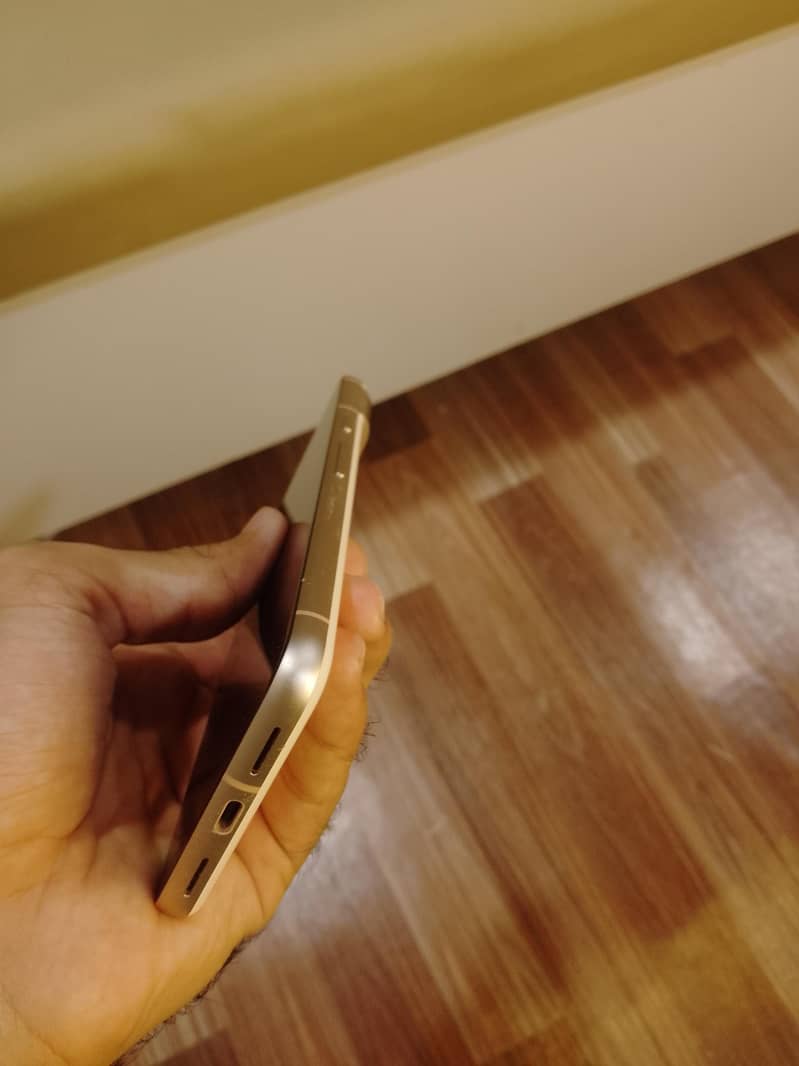 Google pixel 8 258jb 2