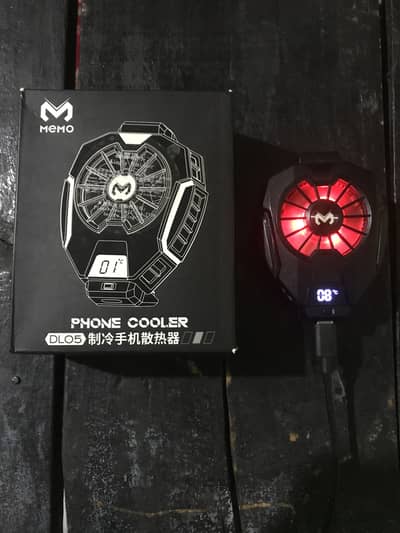 MEMO DL05 Mobile Phone Cooler RGB Gaming Fan with Temperature Display
